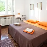 Ira Apartment
