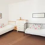 Apartment Ira *